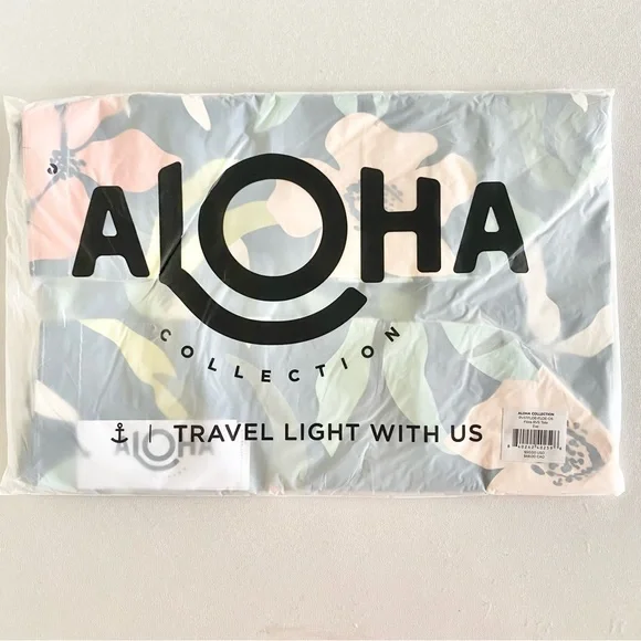 NEW ALOHA Collection “Flora Reversible Tote” in Eve - Picture 6 of 8